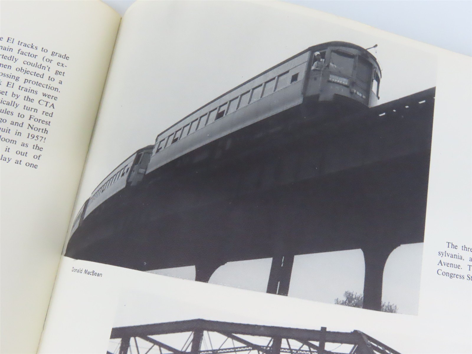 Aurora 'N' Elgin by James D. Johnson ©1965 SC Booklet