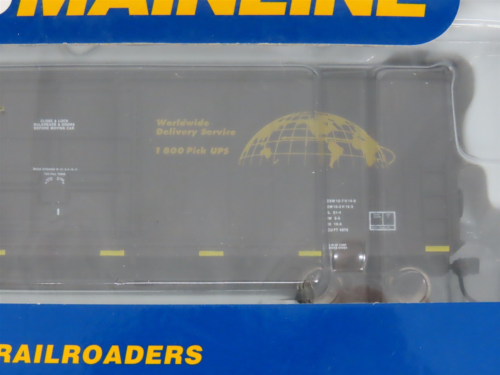 LOT of 2 HO Scale Walthers Mainline UPSX 50' Insulated Box Cars