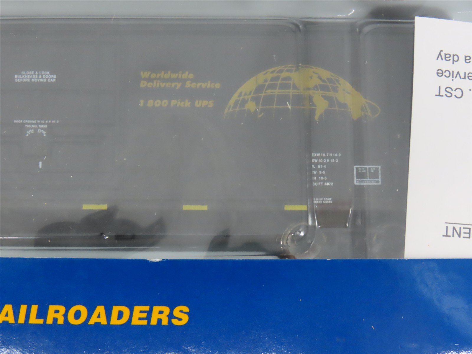 LOT of 2 HO Scale Walthers Mainline UPSX 50' Insulated Box Cars