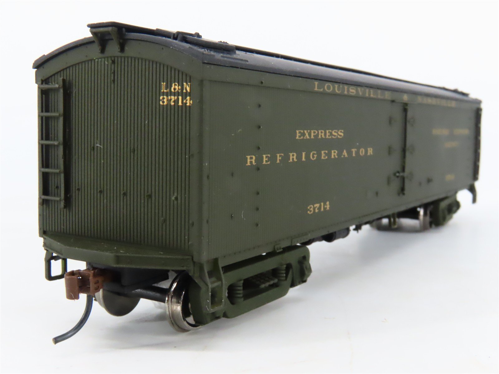 LOT of 2 HO Scale Walthers REX Railway Express Agency Wood Reefers