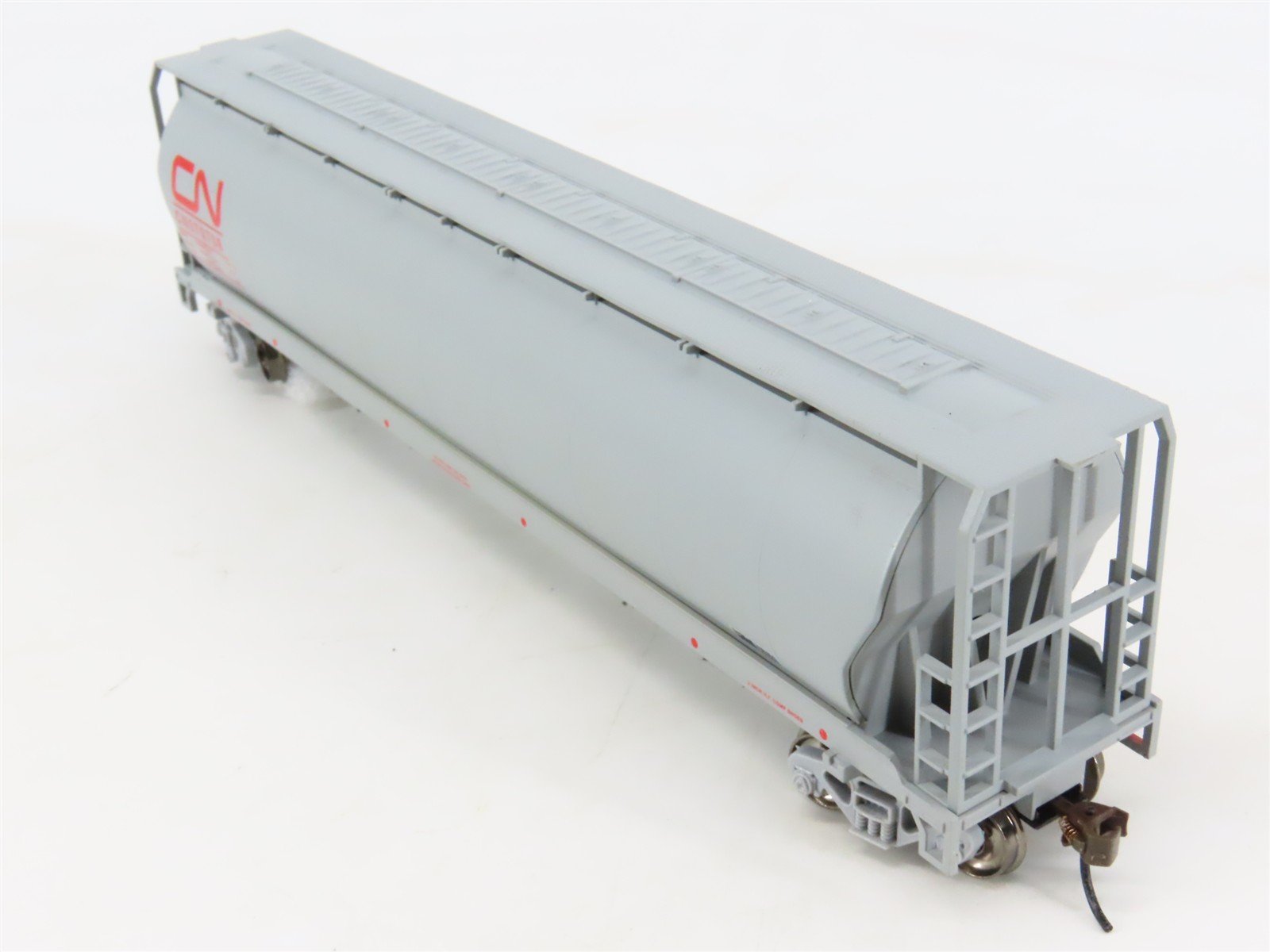 LOT of 2 HO Bachmann Silver Series 19133 CN Canadian National Hoppers #370708