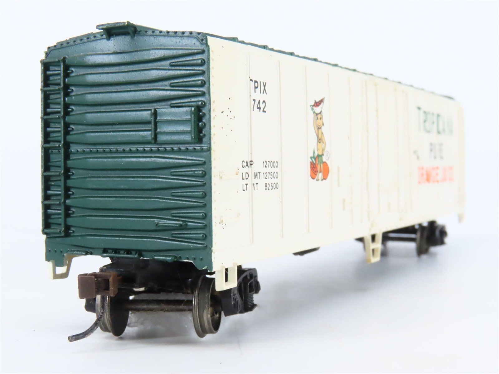 LOT of 3 HO Scale Bachmann TPIX Tropicana Pure Orange Juice Reefers
