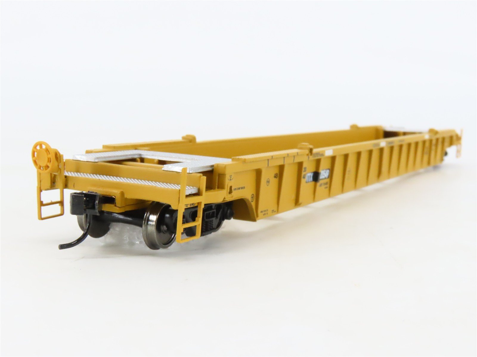 HO Scale Walthers Gold Line 932-3941 DTTX NSC 53' Well Car #620549 3-Unit Set