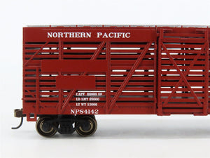 HO Scale Bachmann Silver Series 18535 NP Northern Pacific 40' Stock Car #84142