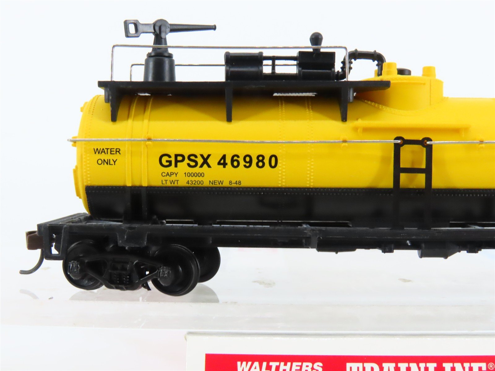 HO Walthers Trainline 931-767 GPSX Georgia Pacific Firefighting Tank Car #46980