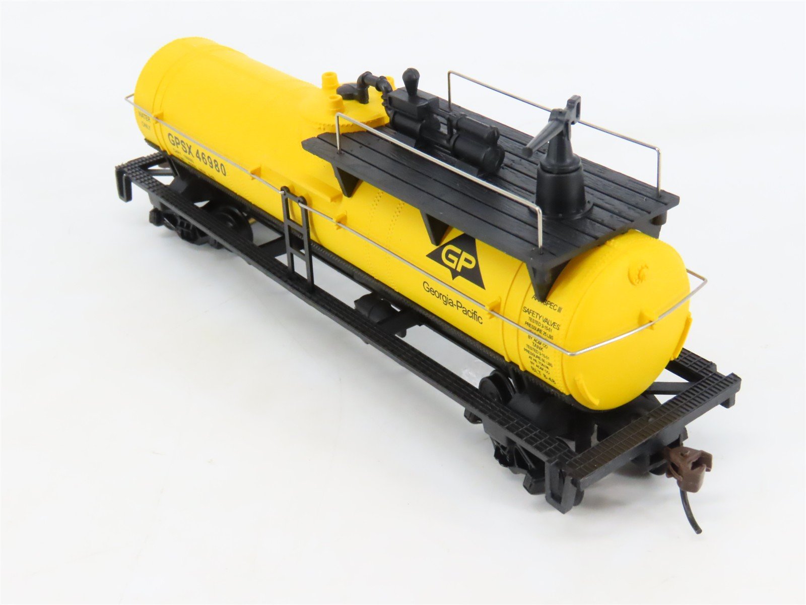 HO Walthers Trainline 931-767 GPSX Georgia Pacific Firefighting Tank Car #46980