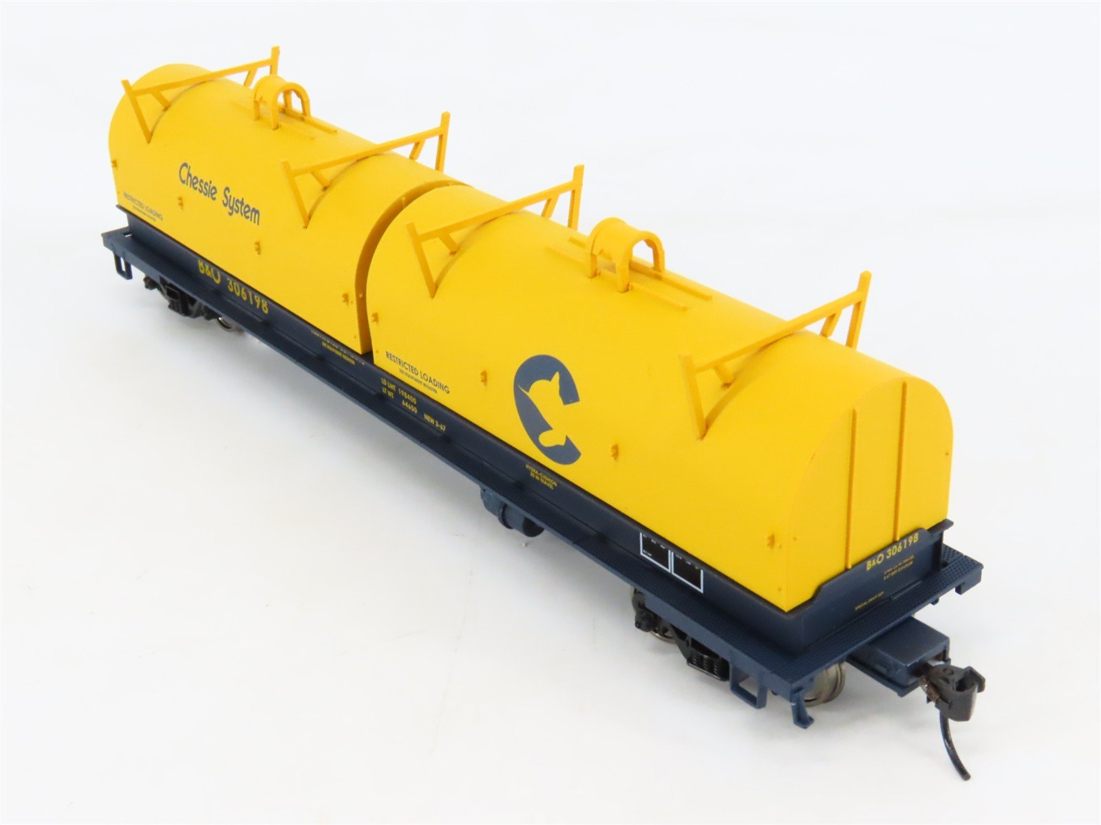 HO Scale Walthers Gold Line 932-3840 B&O Chessie System Cushion Coil Car #306198