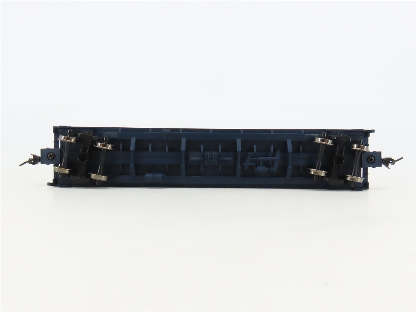 HO Scale Walthers Gold Line 932-3840 B&O Chessie System Cushion Coil Car #306198