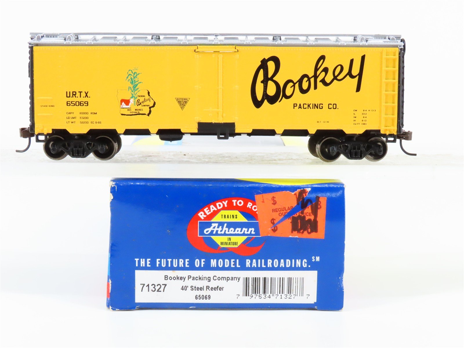 HO Scale Athearn 71327 URTX Bookey Packing Company 40' Steel Reefer #65069