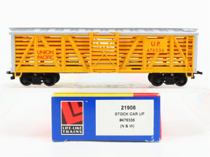 HO Scale Life-Like 21906 UP Union Pacific Railroad Stock Car #476336