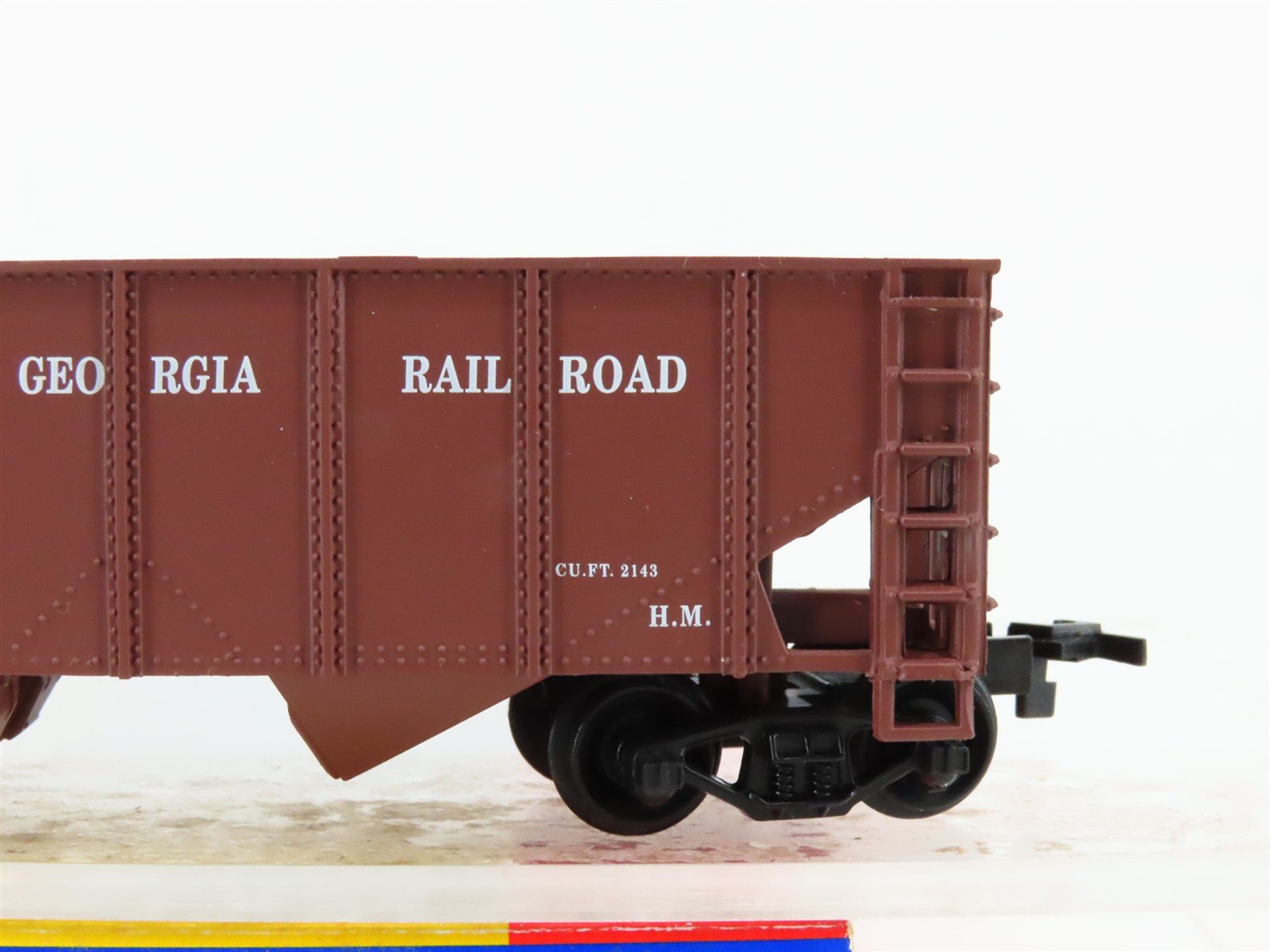 HO Scale Life-Like 21908 GA Georgia Railroad 2-Bay Open Hopper #21395