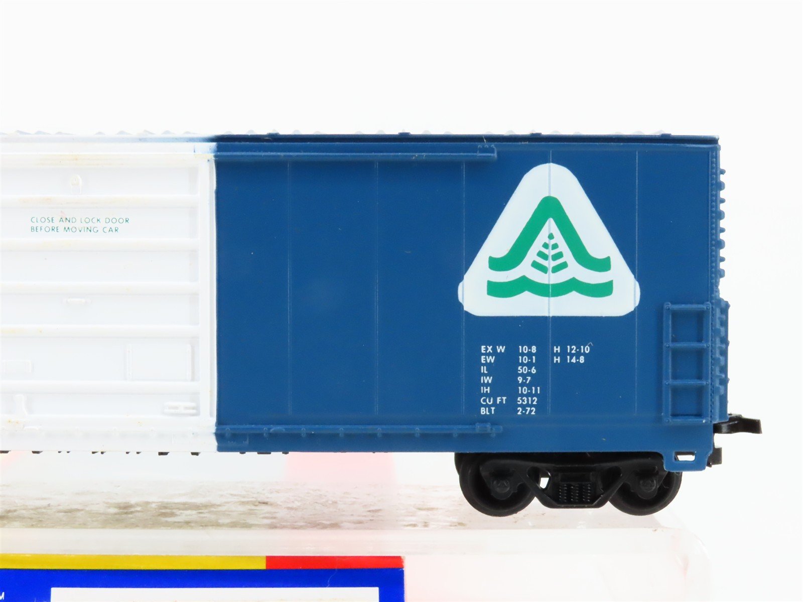 HO Scale Life-Like 8431 BAR Bangor & Aroostook 50' Single Door Box Car #9215