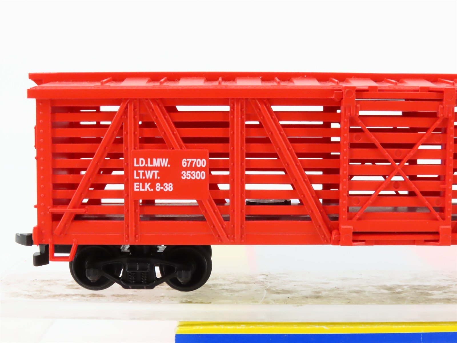 HO Scale Life-Like 8567 GN Great Northern Railroad Stock Car #55924