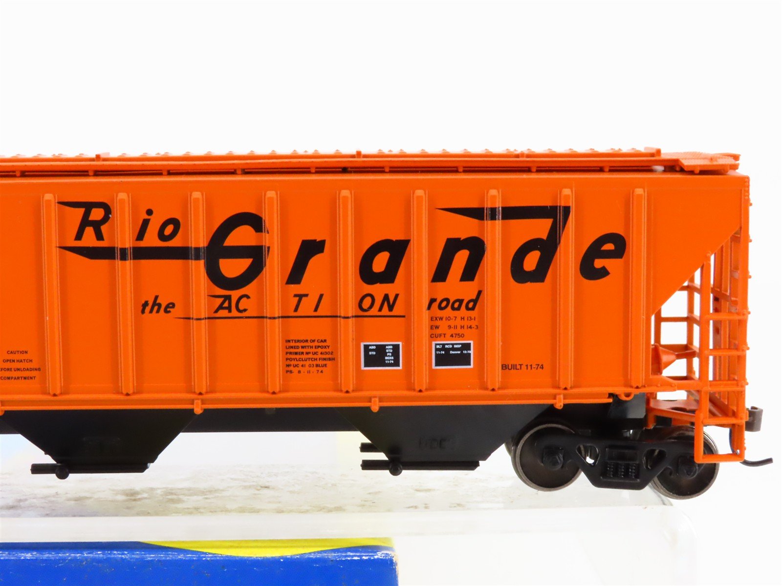 HO Scale Athearn 7151 D&RGW Rio Grande Railroad 54' 3-Bay Covered Hopper #15497