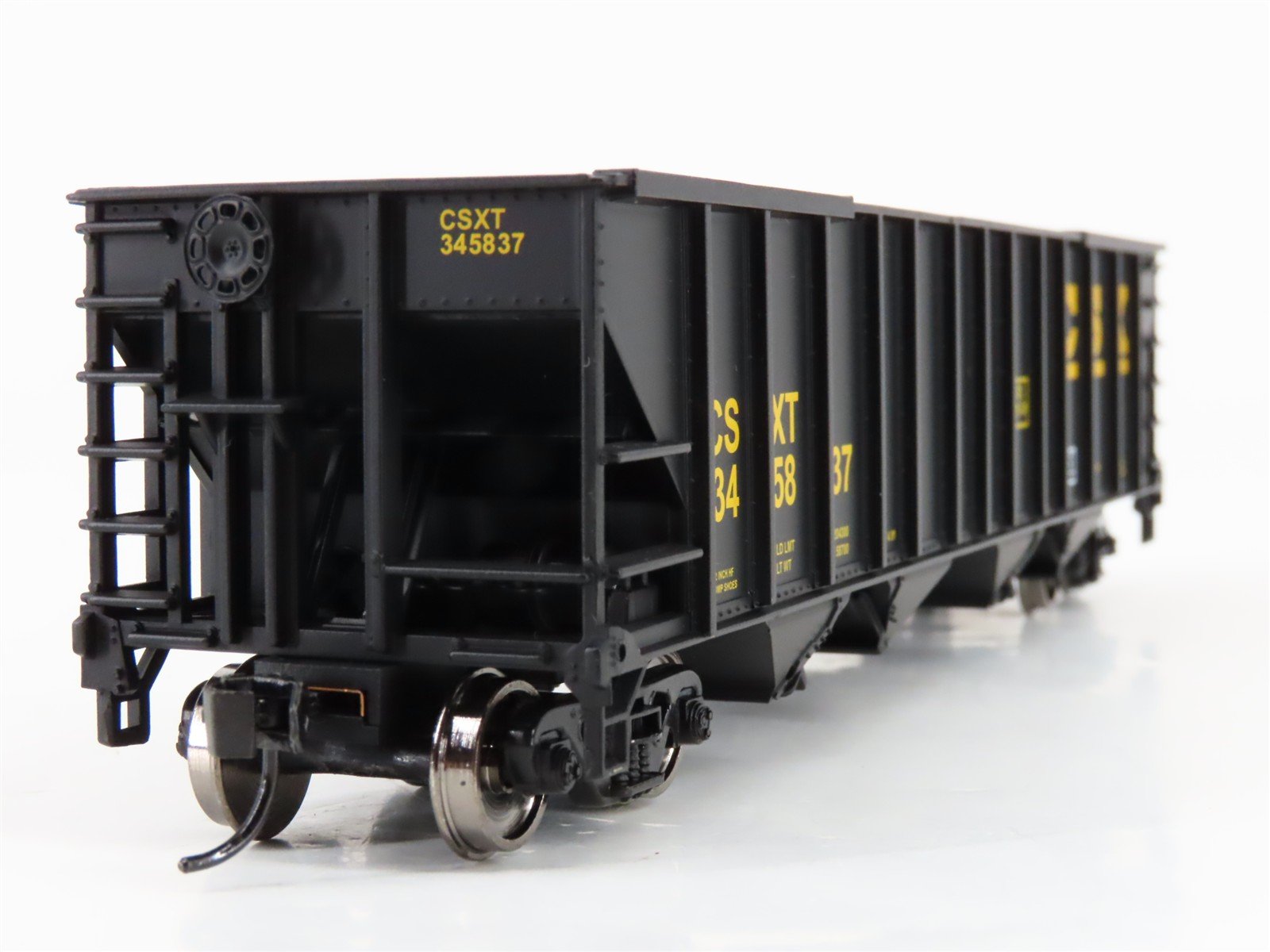 HO Scale Walthers Mainline 910-1967 CSXT 50' 100-Ton 4-Bay Hopper #345837