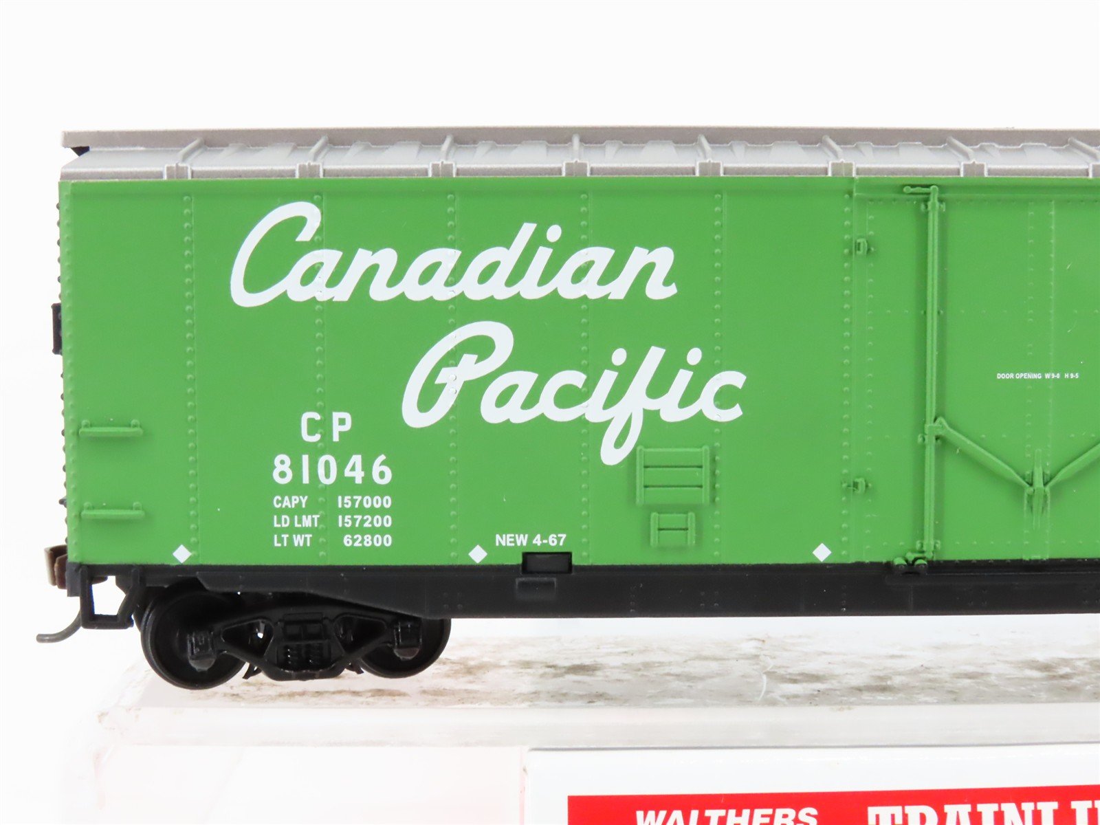 HO Walthers Trainline 931-673 CP Canadian Pacific 50' Plug Door Box Car #81046