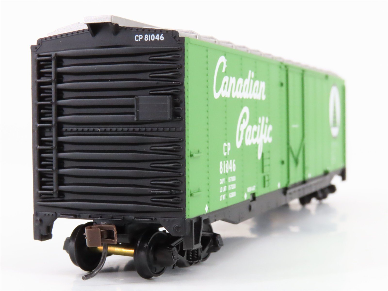HO Walthers Trainline 931-673 CP Canadian Pacific 50' Plug Door Box Car #81046