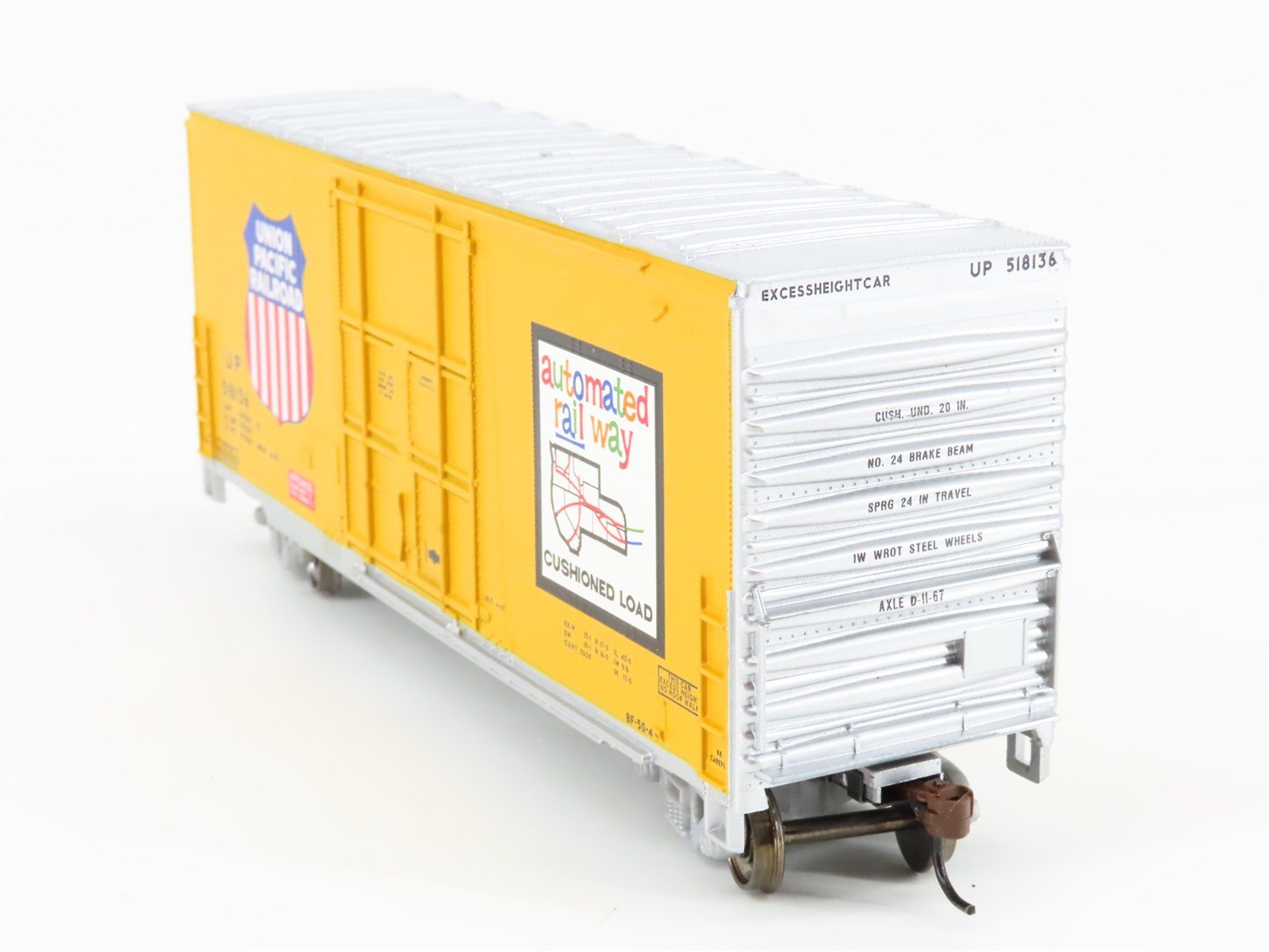 HO Scale Athearn 76623 UP Union Pacific Railroad 40' Hi Cube Box Car #518136