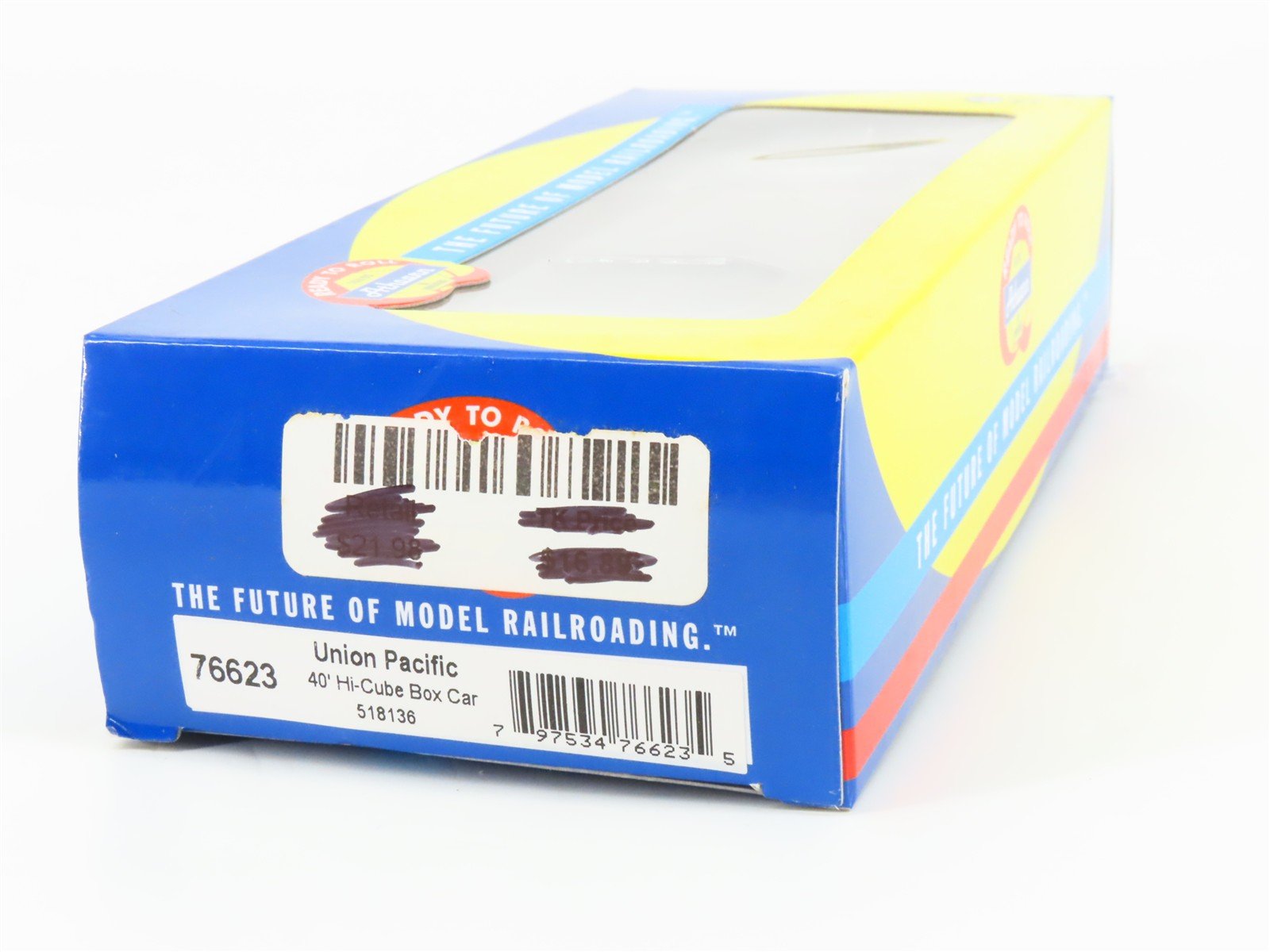 HO Scale Athearn 76623 UP Union Pacific Railroad 40' Hi Cube Box Car #518136