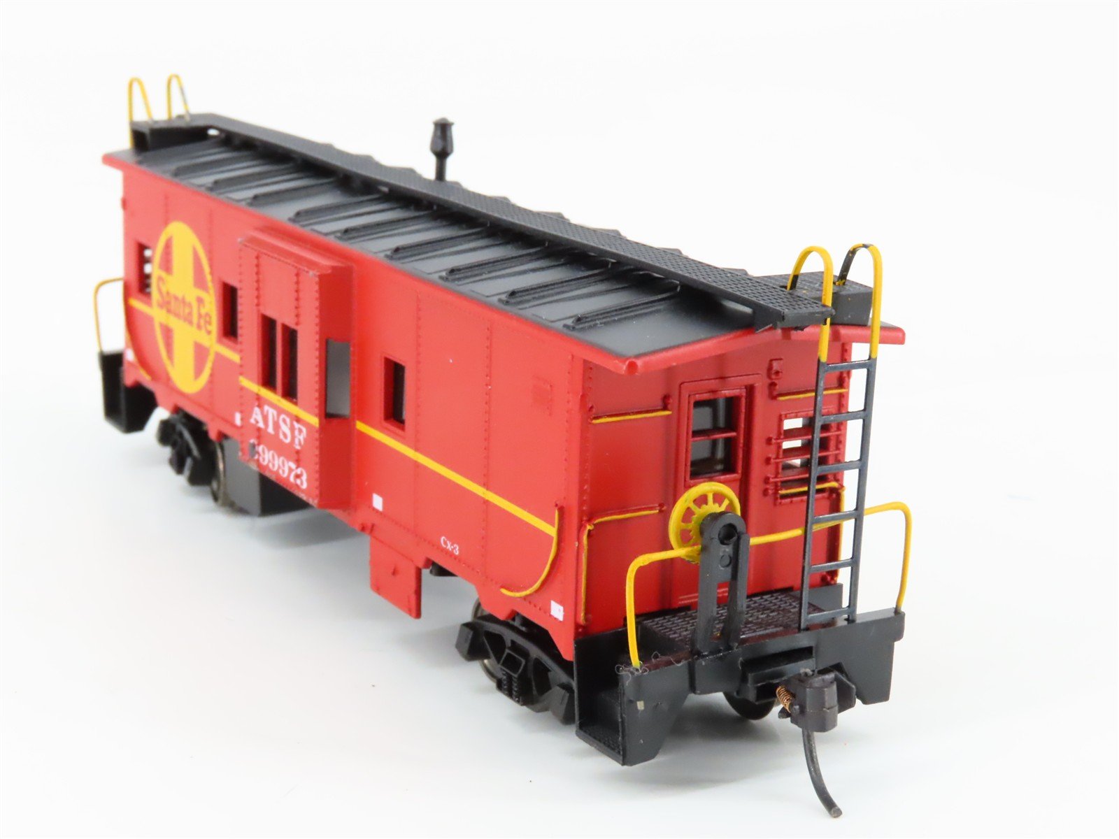 HO Scale Athearn 1286 ATSF Santa Fe Railroad Bay Window Caboose #999973