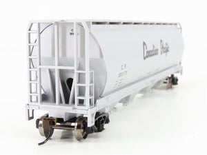 HO Bachmann Silver Series 19142 CP Canadian Pacific 4-Bay Covered Hopper #383176