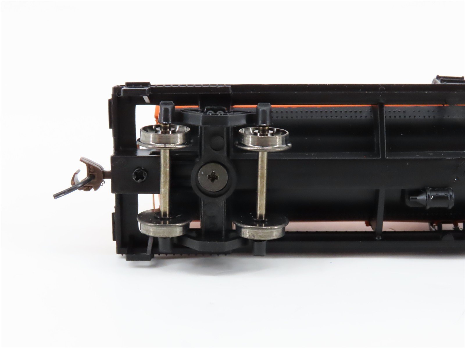 HO Scale Bachmann Silver Series 17834 SCCX Shell 40' Single Dome Tank Car #1754