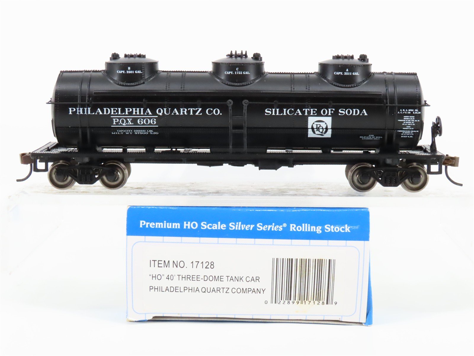 HO Bachmann Silver Series 17128 PQX Philadelphia Quartz Triple Dome Tank Car 606
