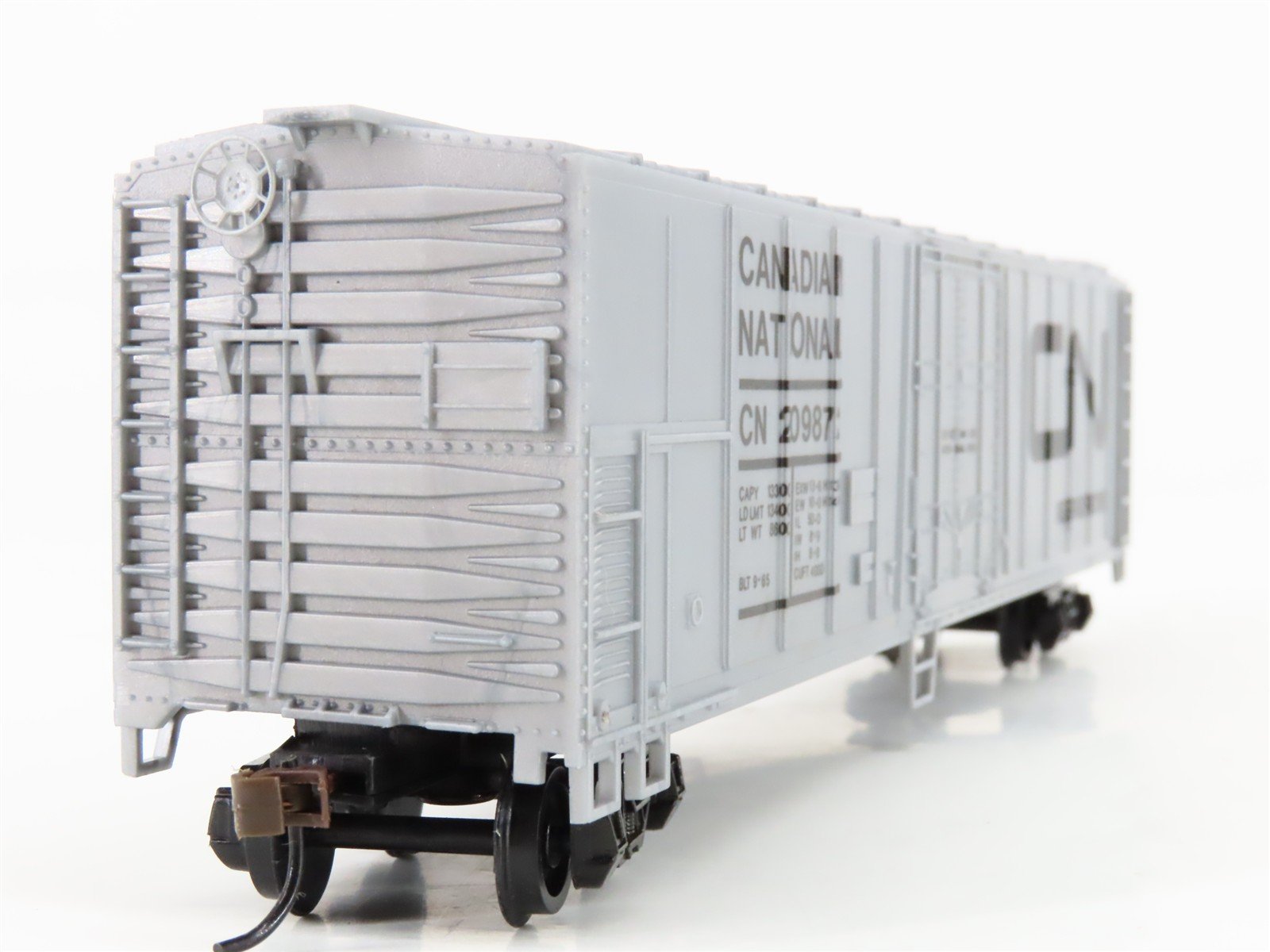 HO Scale Bachmann 76901 CN Canadian National Railroad 50' Steel Reefer #209872