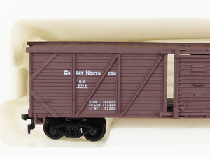 HO Scale Life-Like 8459 GN/DUPX/CNW Box Car, Tank Car, & Stock Car 3-Pack