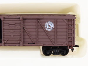 HO Scale Life-Like 8459 GN/DUPX/CNW Box Car, Tank Car, & Stock Car 3-Pack