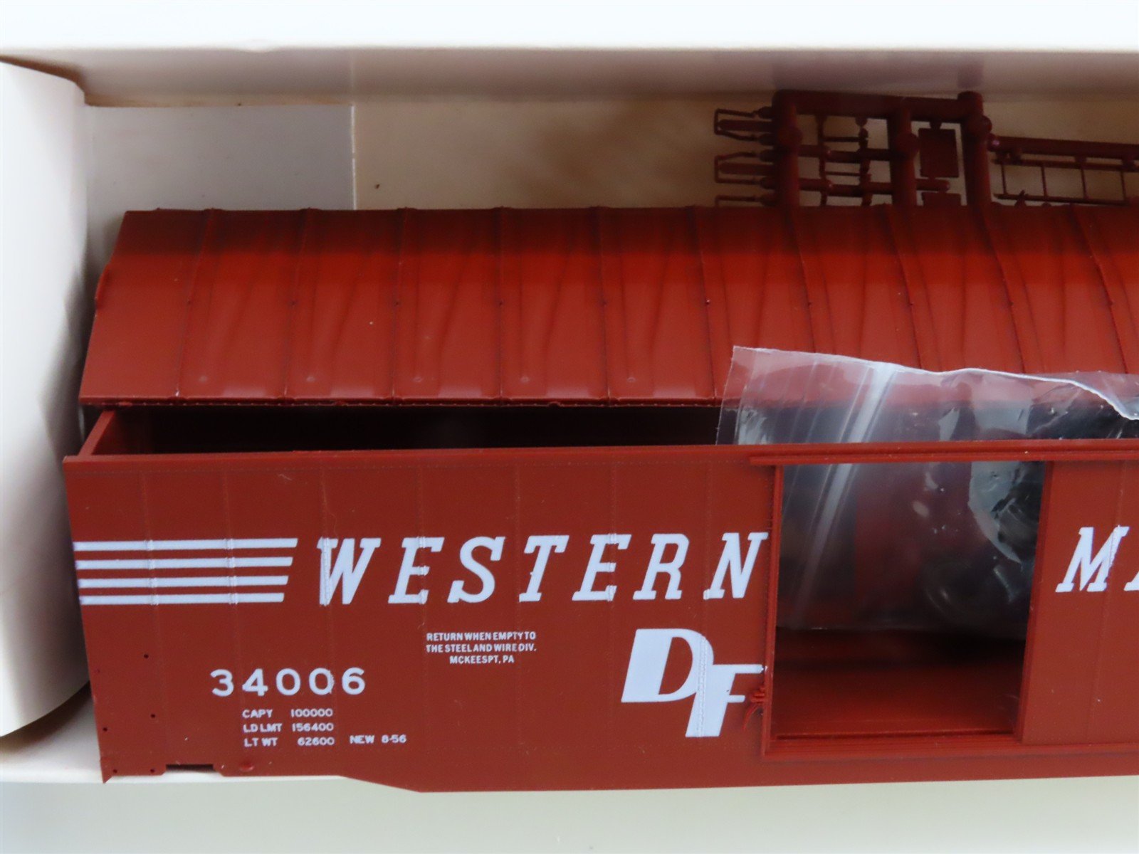 HO Scale Branchline Blueprint Series Kit 1018 WM Western Maryland Box Car #34006