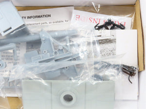 HO Scale Walthers Kit 932-5500 Undecorated 25 Ton Industrial Crane