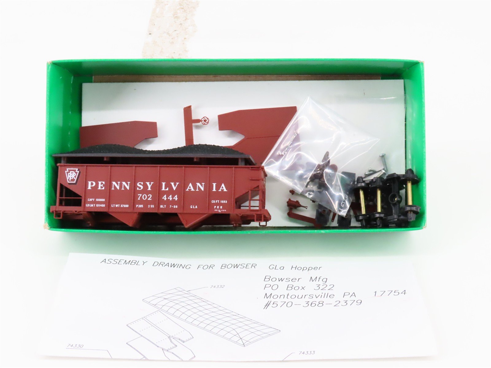 HO Scale Bowser Kit 56823 PRR Pennsylvania Railroad 2-Bay Hopper #702444