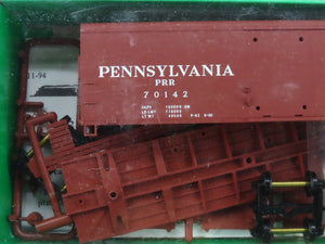 HO Scale Bowser Kit 56828 PRR Pennsylvania Railroad Box Car #70142 - Sealed