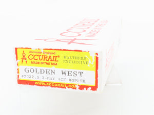 HO Scale Accurail Kit #2032.9 CRLE Golden West 3-Bay Covered Hopper #530721