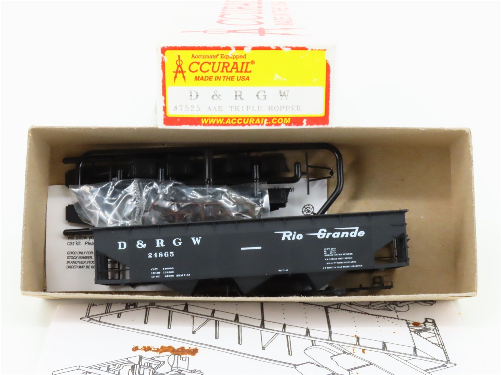 HO Scale Accurail Kit #7525 D&RGW Rio Grande Railroad 3-Bay Open Hopper #24865