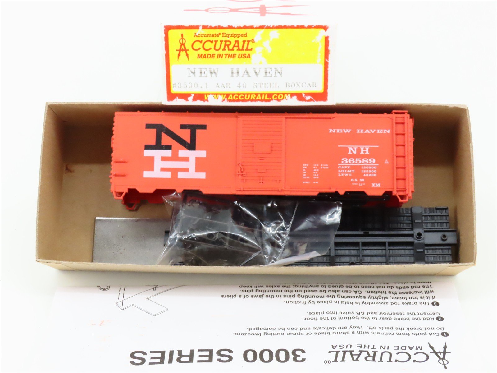 HO Scale Accurail Kit #3530.1 NH New Haven 40' Single Door Steel Box Car #36589