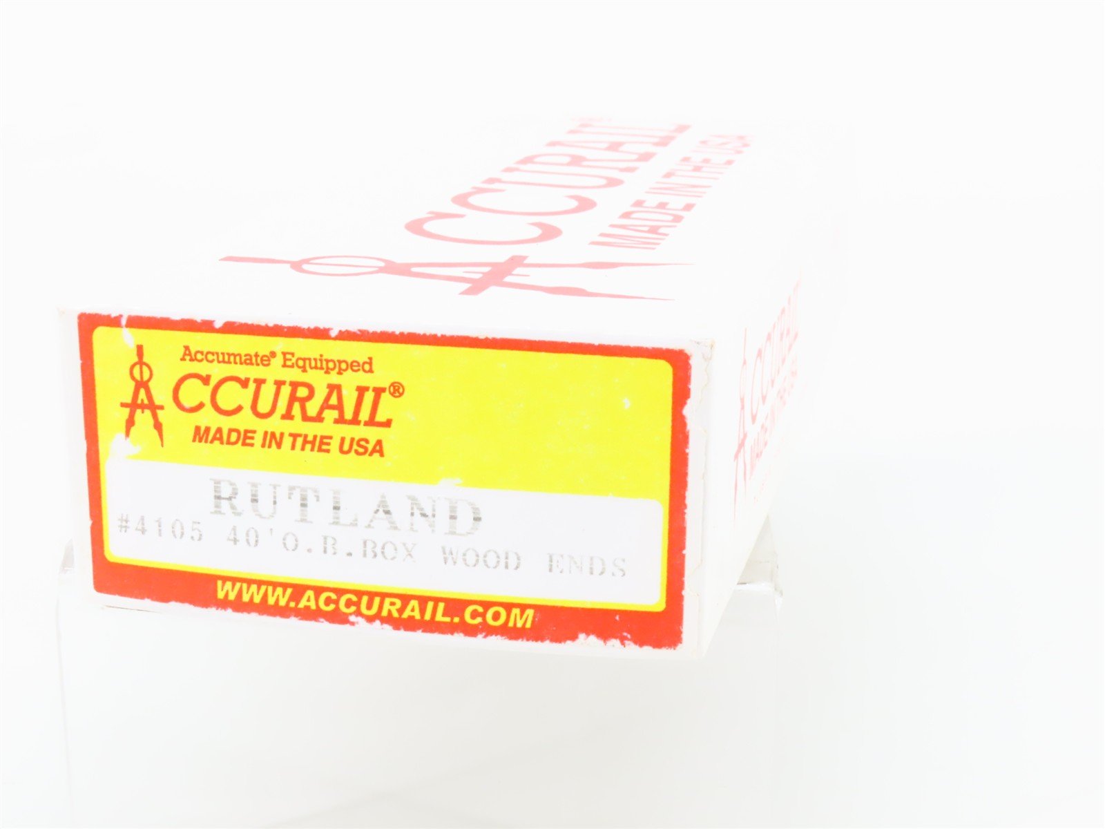HO Scale Accurail Kit #4105 RUT Rutland Railroad 40' Wood Box Car #7994