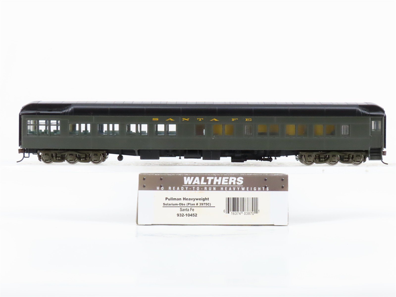 HO Walthers 932-10452 ATSF Santa Fe Pullman Heavyweight Solarium-Obs Passenger