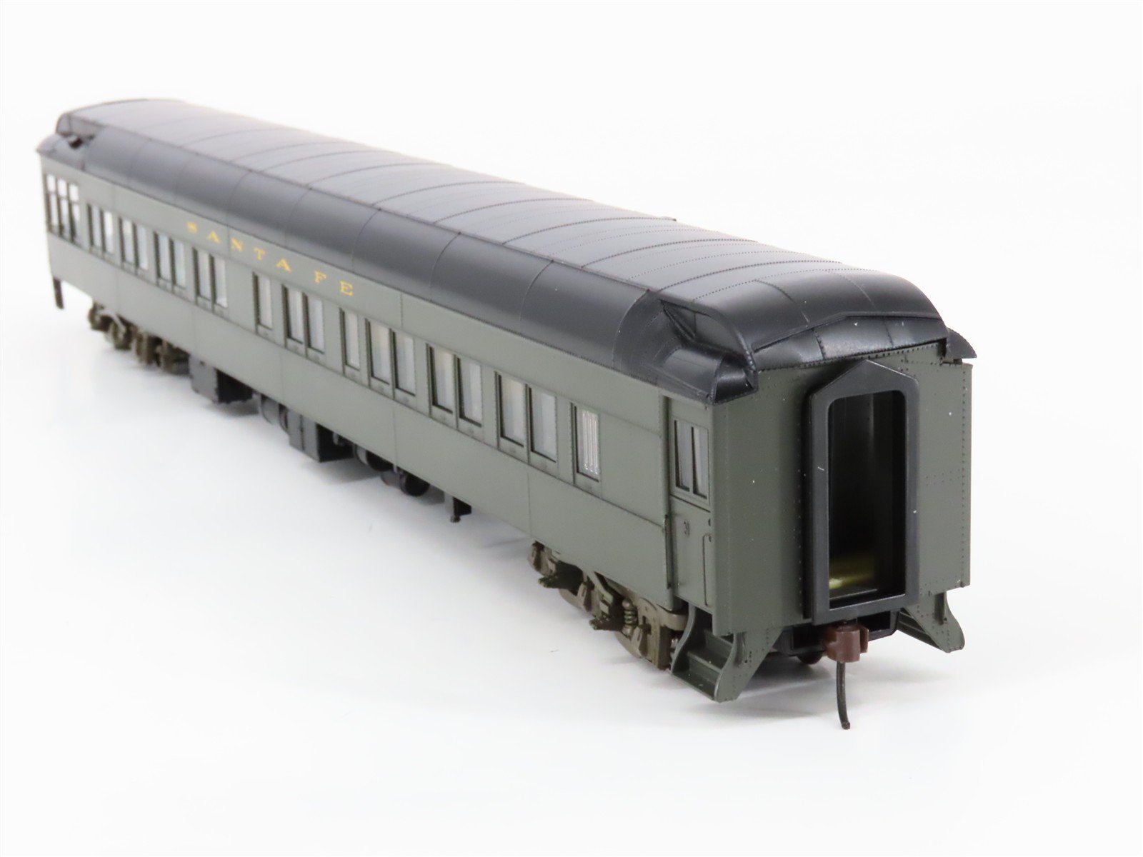 HO Walthers 932-10452 ATSF Santa Fe Pullman Heavyweight Solarium-Obs Passenger