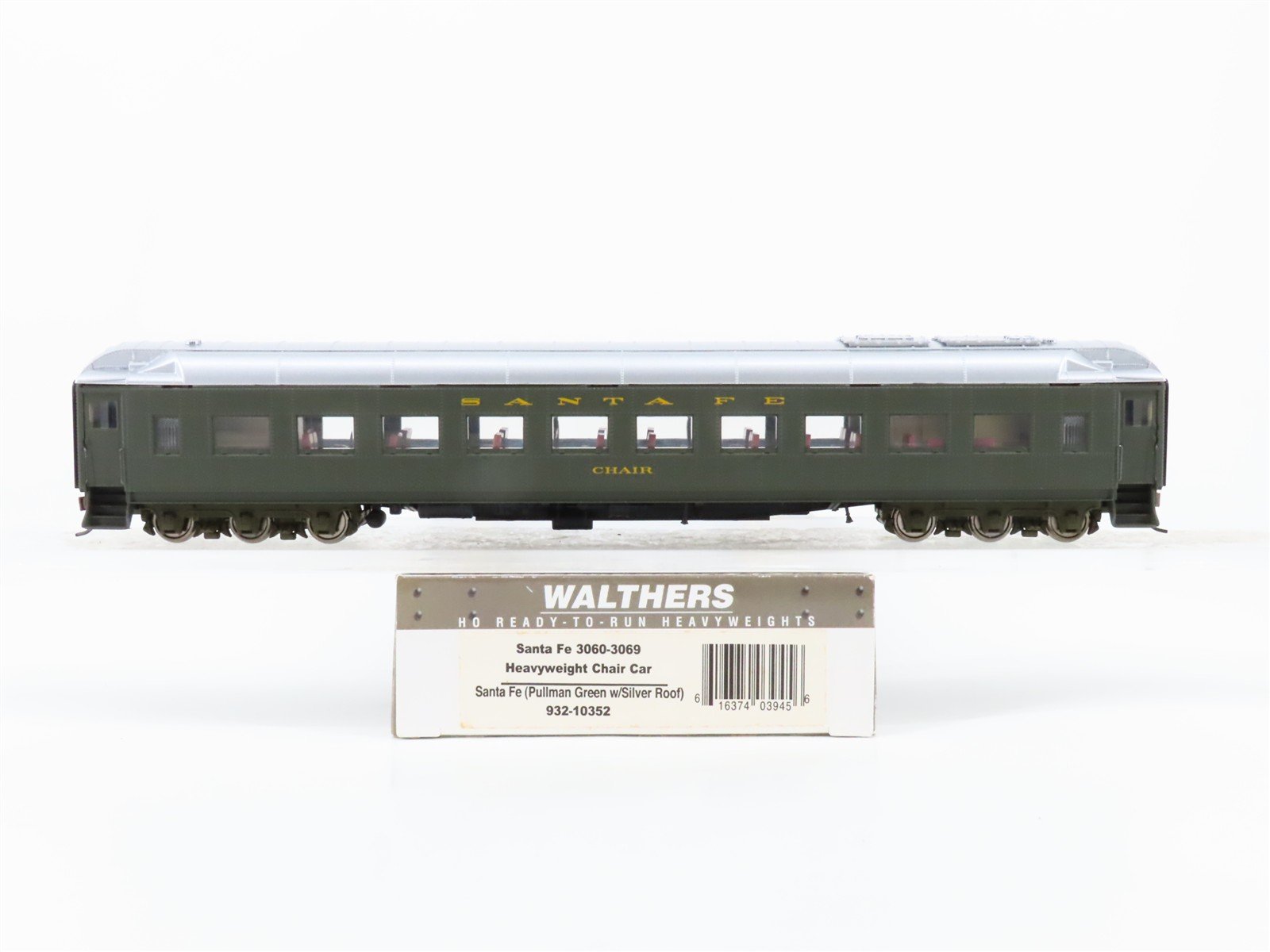 HO Scale Walthers 932-10352 ATSF Santa Fe Railroad Heavyweight Chair Passenger