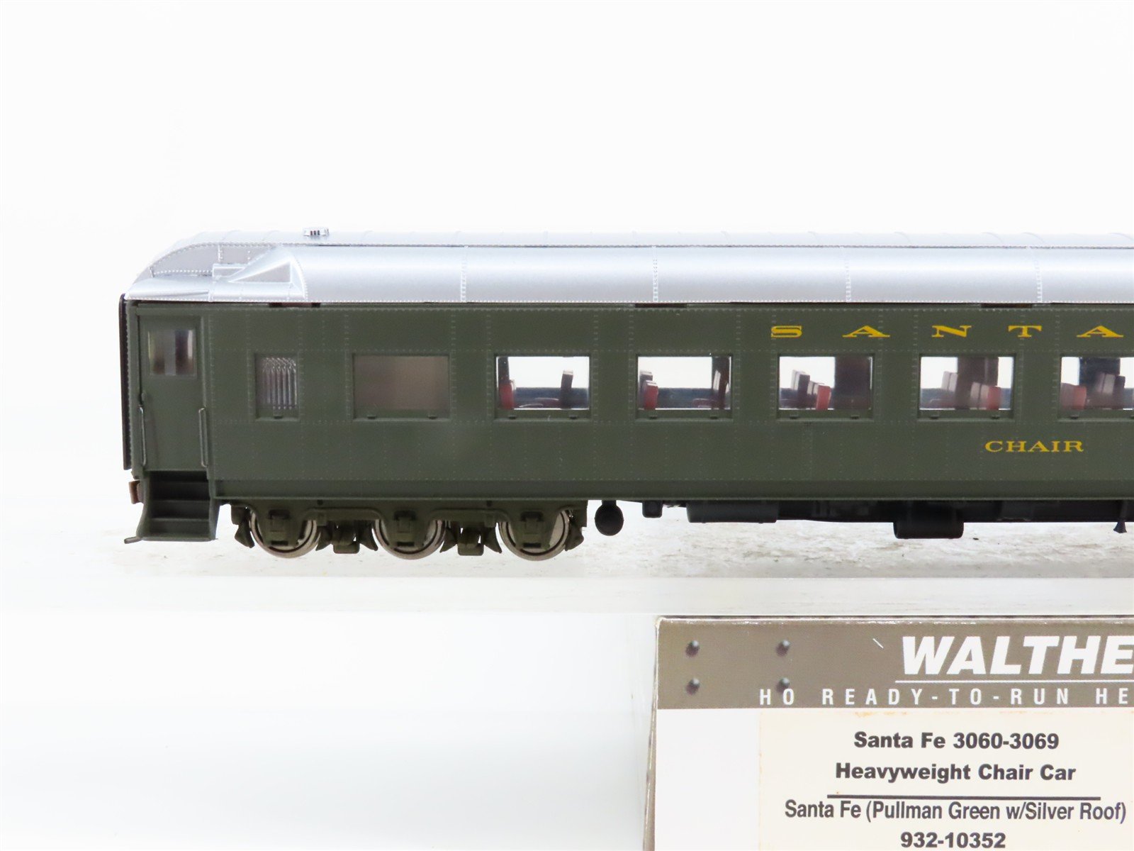 HO Scale Walthers 932-10352 ATSF Santa Fe Railroad Heavyweight Chair Passenger