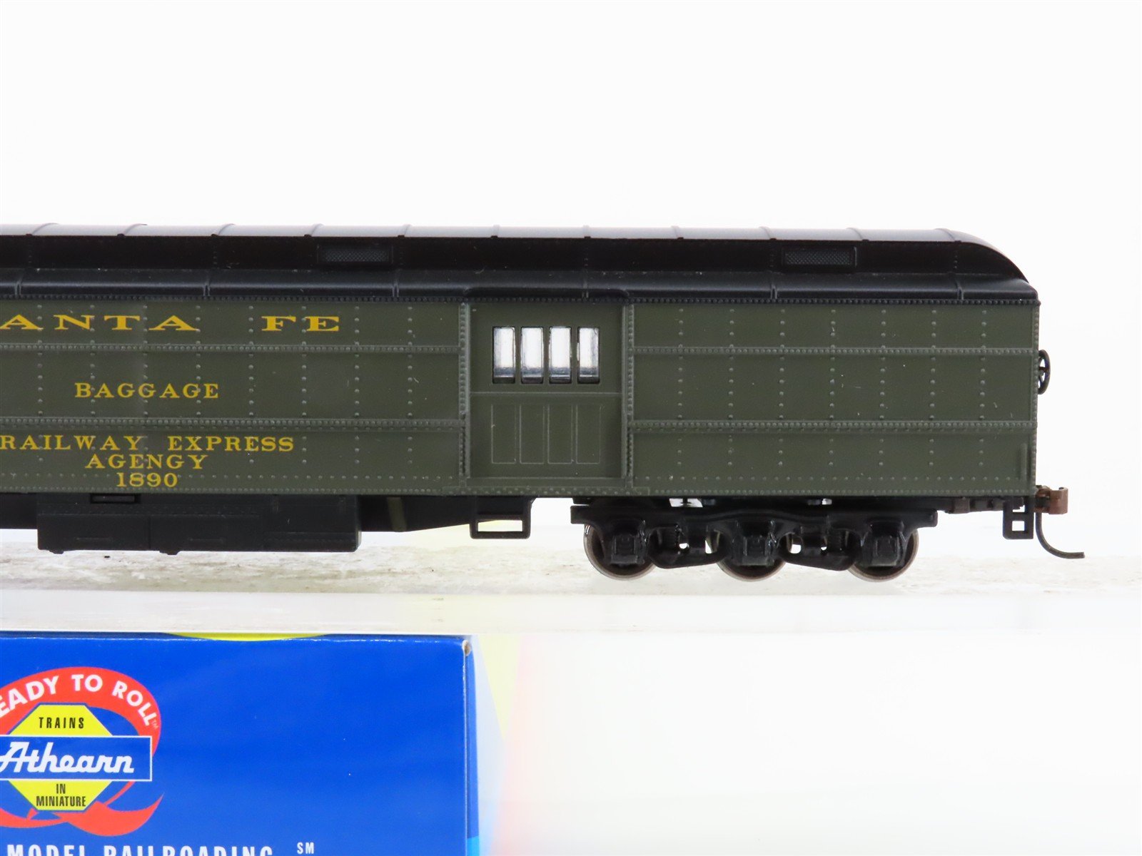 HO Scale Athearn 7850 ATSF Santa Fe Railroad Heavyweight Baggage Passenger #1890