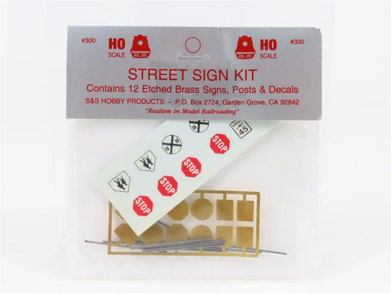 HO 1/87 Scale S&S Hobby Products Kit #300 Brass Street Sign Set of 12 - Sealed