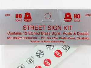 HO 1/87 Scale S&S Hobby Products Kit #300 Brass Street Sign Set of 12 - Sealed