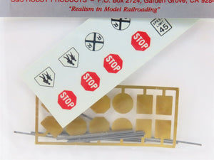 HO 1/87 Scale S&S Hobby Products Kit #300 Brass Street Sign Set of 12 - Sealed