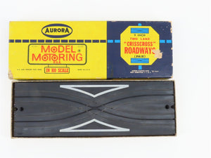 HO 1/87 Aurora Model Motoring No. 1524-198 Two Lane 9