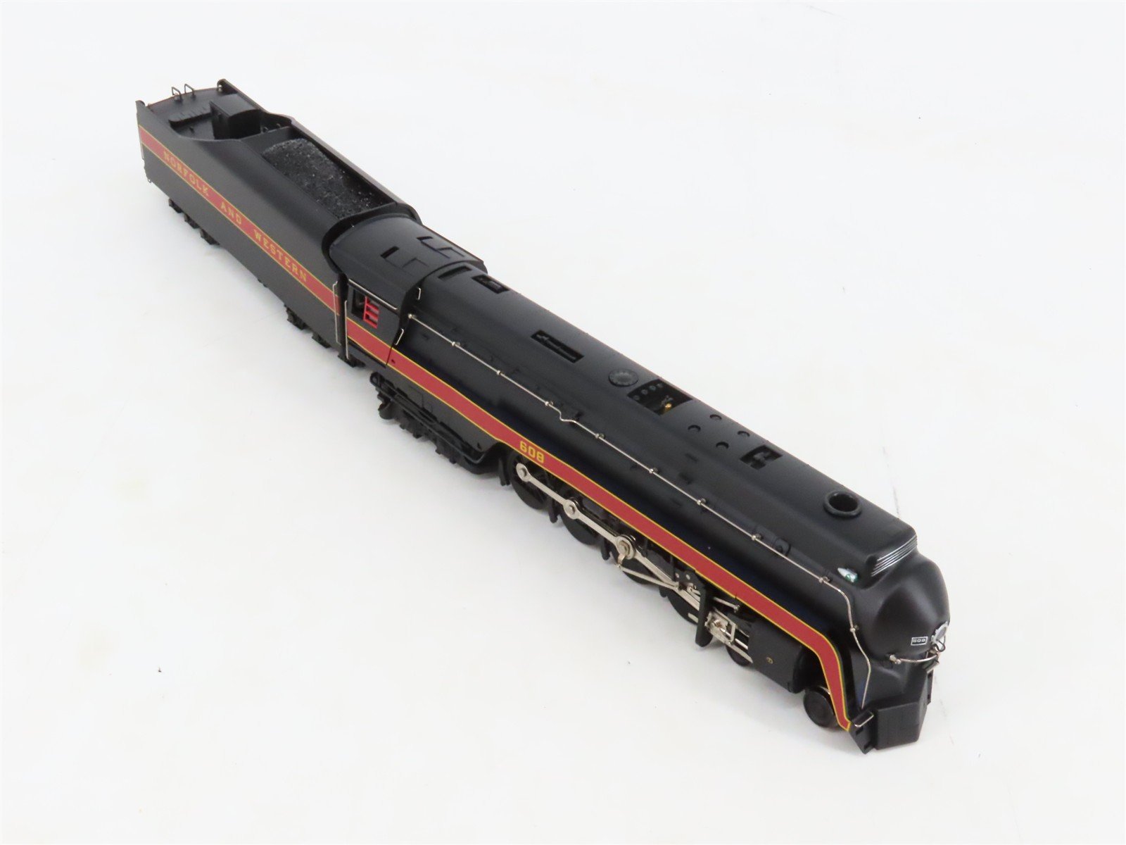 HO Scale Bachmann 82105 N&W Norfolk & Western 4-8-4 J Class Steam Loco #608
