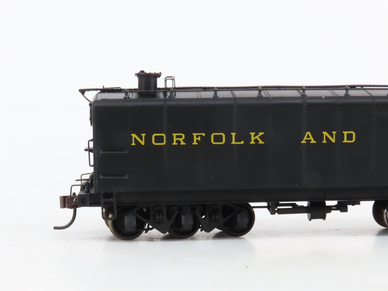 HO Scale Bachmann 82105 N&W Norfolk & Western 4-8-4 J Class Steam Loco #608