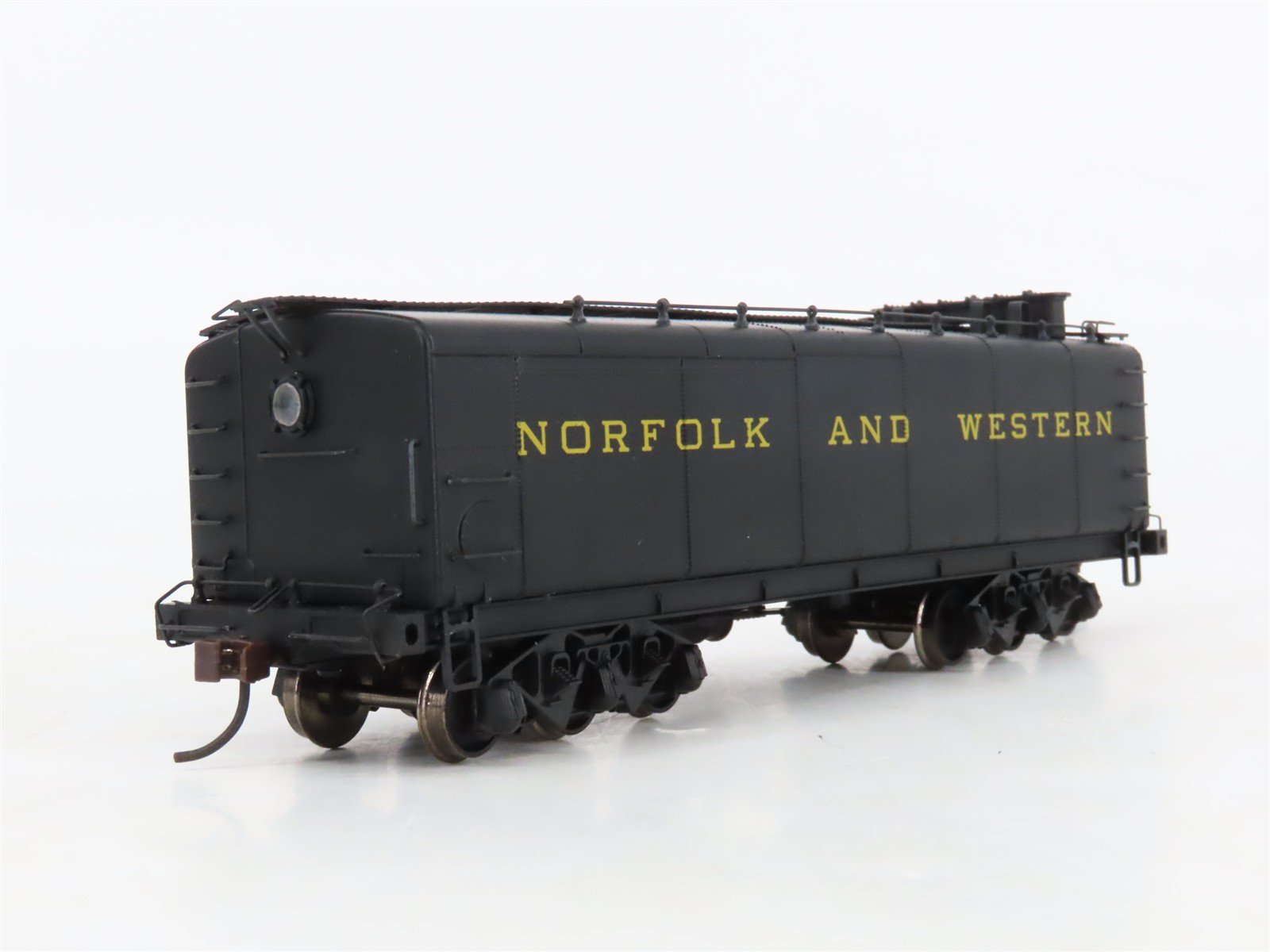 HO Scale Bachmann 82105 N&W Norfolk & Western 4-8-4 J Class Steam Loco #608